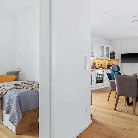 Ms Admiral Apartment